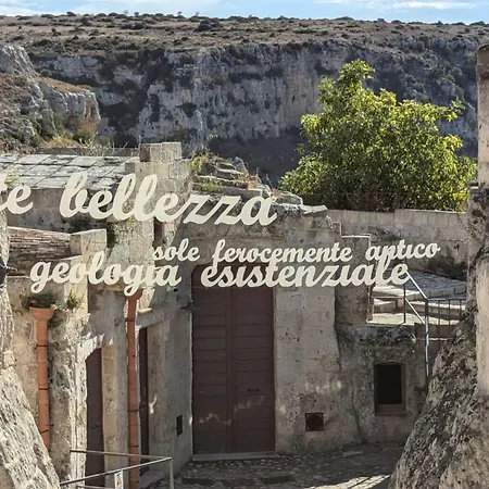 Il Geco Ματέρα